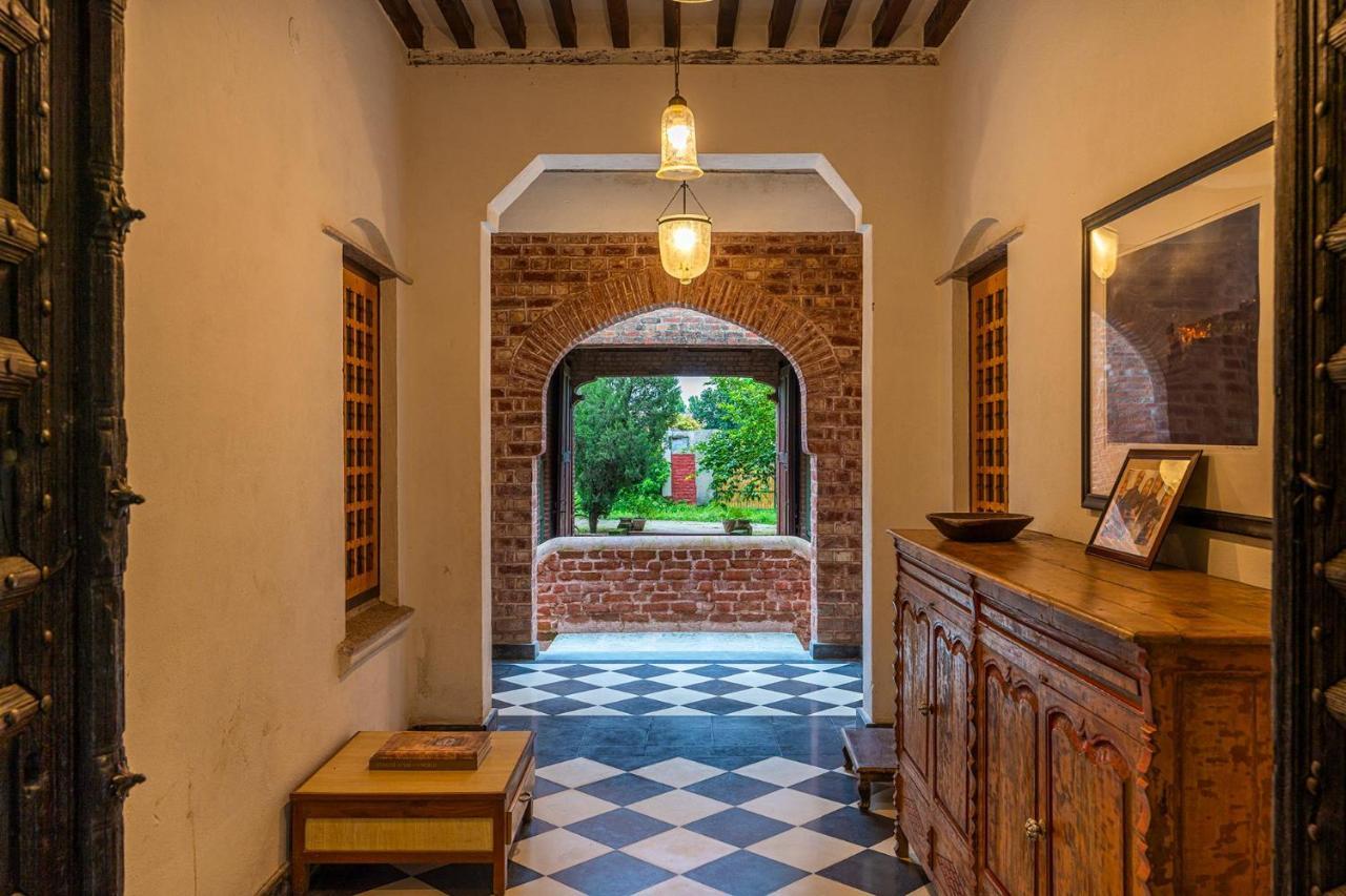 Stayvista'S Peepal Haveli - Rustic Kothi With Terrace, Breathtaking View & Bonfire Narainpur  Екстер'єр фото